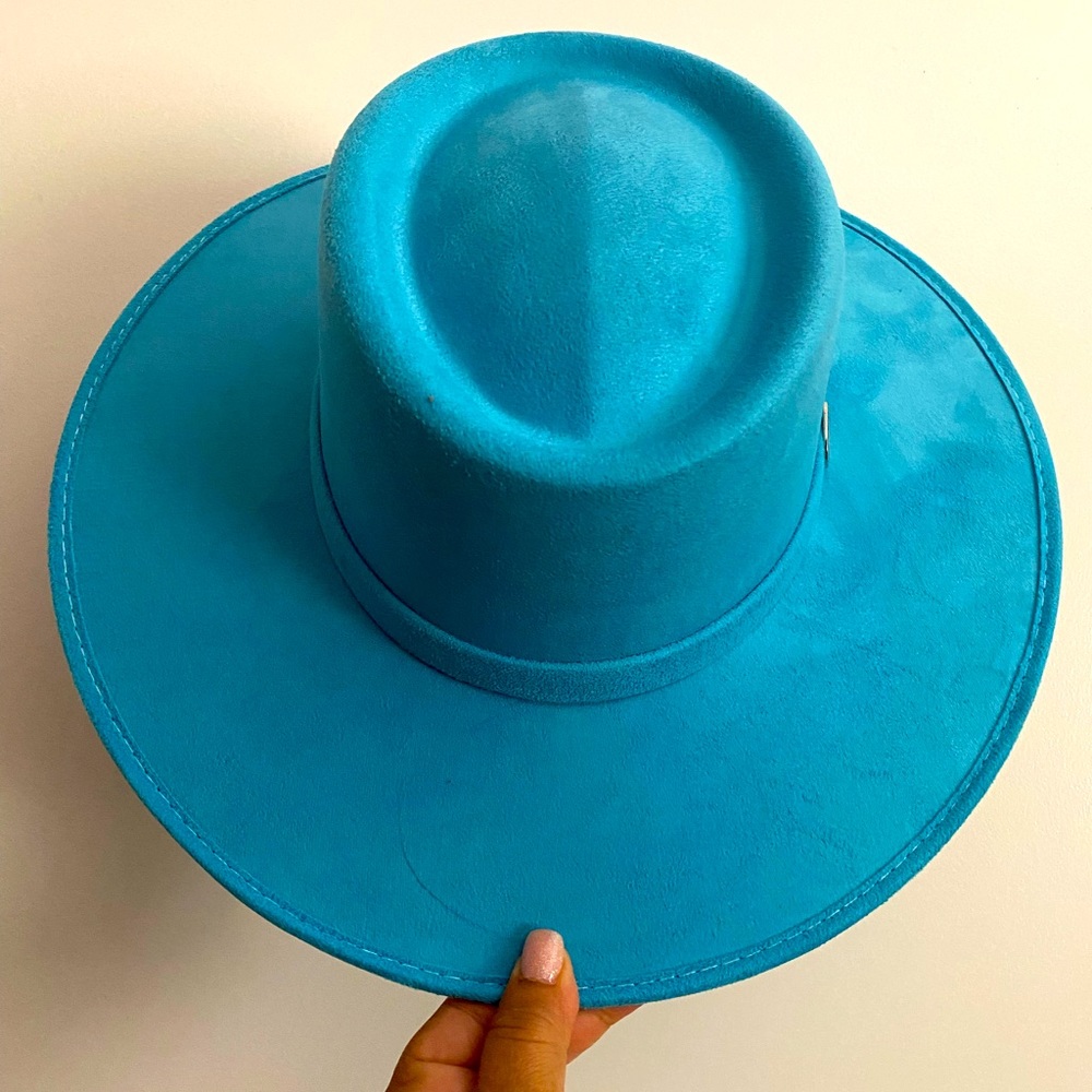 Katrina Cordobés Suede Wid Brim Hat